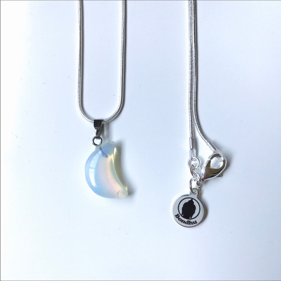 Opalite Moon🌙 Sterling Silver .925 Necklace💫 - Picture 3 of 4